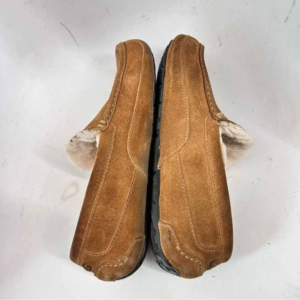 UGG men’s ascot